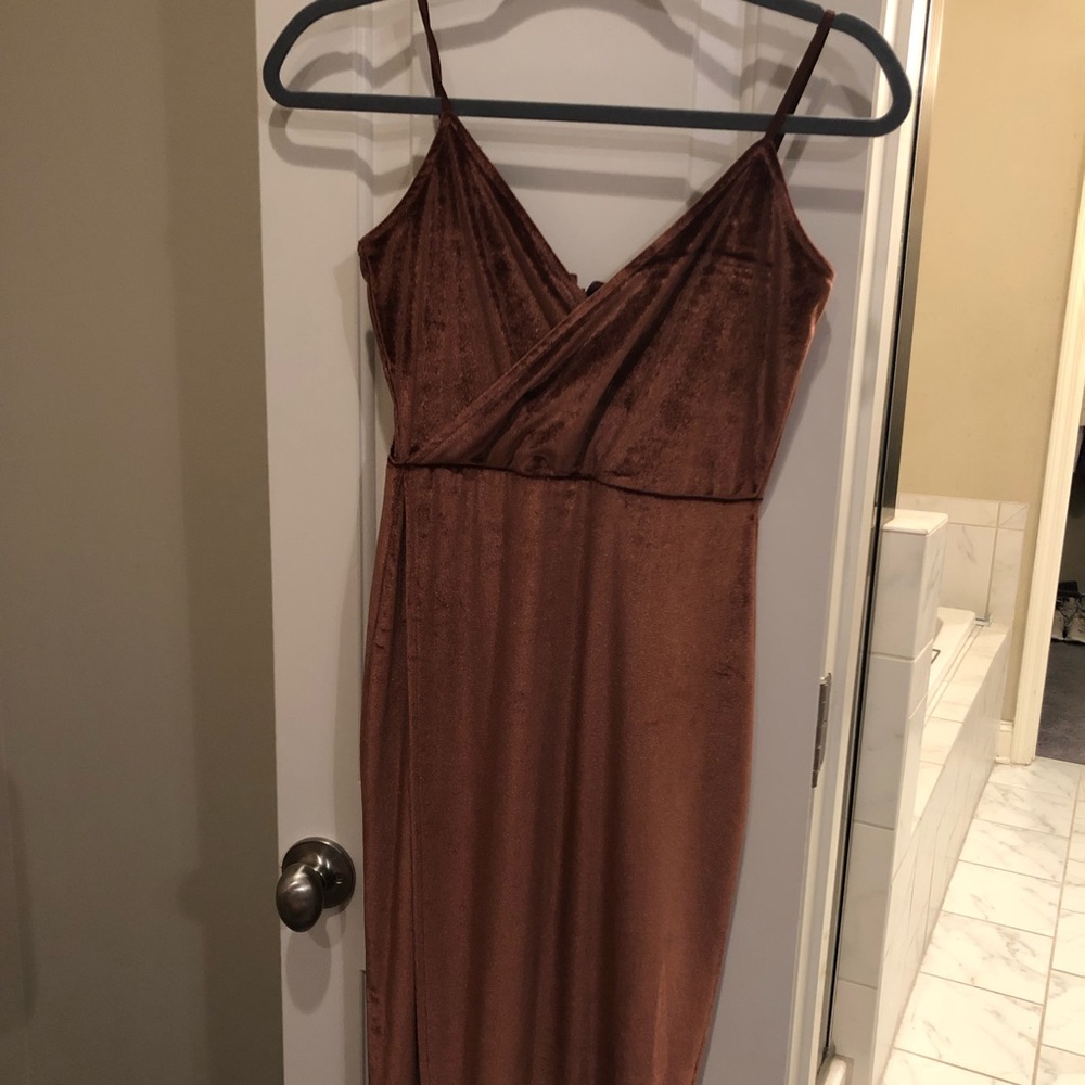 Velvet Lulu’s dress